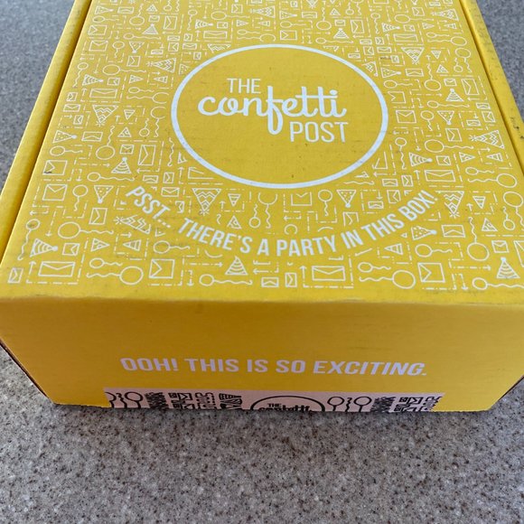 $69 The Confetti Post Birthday Box - Party in a Box Special Gift Box - Brand New - Picture 6 of 6